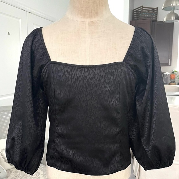 Saltwater Luxe Tenley Top - Picture 4 of 10